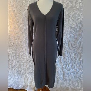 DX gray sweater dress V-neck, long sleeve slit sides at the bottom